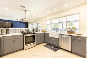 Holiday Pool Home Near Hard Rock for Family Fun - Image 3