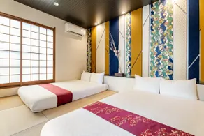 Traditional bedrooms. Bed upgrade on 5/27/2026! Good access to USJ! It can accommodate up to 8 people. - Image 2