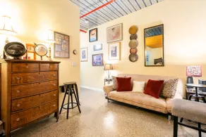 UNIQUE!! 1BR Loft-Rupp-Downtown w/ Many Extras. - Image 4