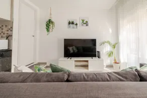 Home away from home • Quiet & cozy - Image 4