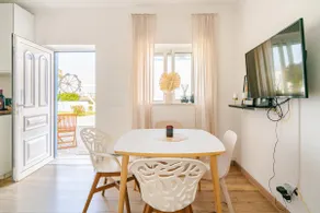 Calm and Quiet Apartment - Image 3