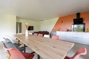 Air-conditioned 4 bedroom gîte with garden - Image 5