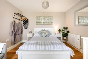 Sunset Lodge, tranquil & stunning views near Ely! - Image 3