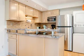 Home Away from Home | Prime Location | 1B1B Apt - Image 3