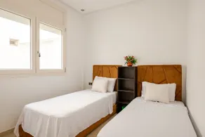AS Luxury apartment 5 min from the beach / Free parking - Image 4