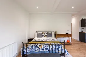 Causeway Garden studio retreat - Image 2