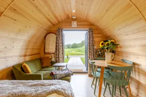 Willow Pod, with Hot Tub- Eastwood Glamping - Image 3