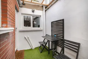 Cosy house with floating beds in Belfast - Image 5