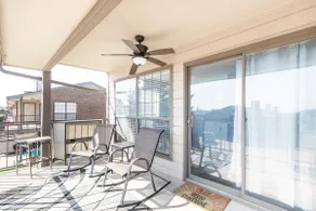1 Bed Condo Near I-30 and Lake Ray Hubbard - Image 4