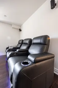 Modern 1 Bedroom Guest Suite - Image 2