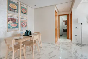 Luxurious & Charming 1 Bedroom Living Room/Garage/Rabat Town - Image 5