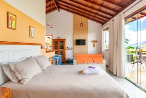 Berghaus 3 - Chalet near Vale das Videiras. - Image 3