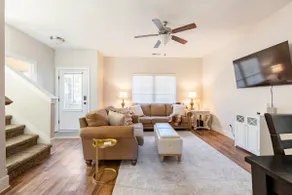 Beautiful Home in the Heart of Hoover! - Image 2