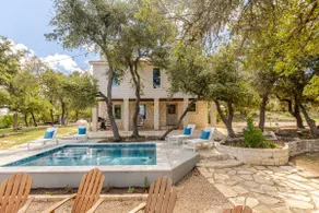 Amazing View w Heated Pool, Firepit, Game Lounge - Image 2