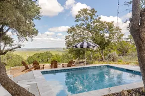 Amazing View w Heated Pool, Firepit, Game Lounge - Image 3