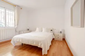 Spacious new apartment with A/C - Image 2