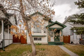 Cozy Apartment Above Garage in Calgary SE - Image 3