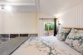 Chalet where dogs take their owners on vacation. - Image 2