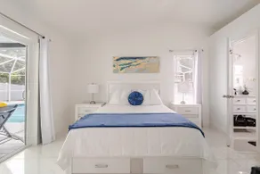 Beautiful Family House W/Salt Water Pool (Heated) - Image 4