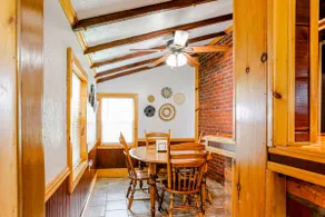 Historic Farmhouse@Happy Valley - Image 5