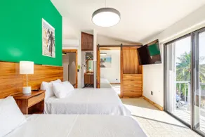 ”4-BR Oasis with pool in heart of the Hotel Zone” - Image 5