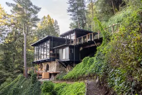 Two Creeks Treehouse - Image 2