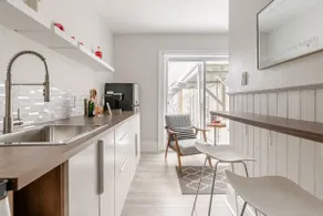 European Style Open Concept Oasis on the Tay River Basin - Image 2