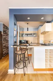Beautiful Apartment 2 - Image 5