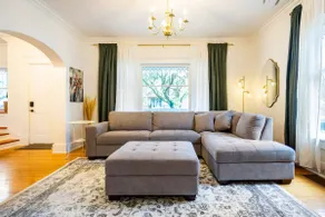 Historic Olympia Home - Charming - Great Location - Image 4