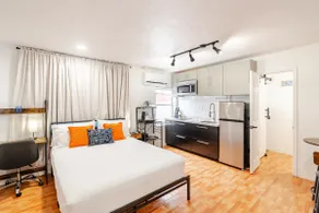 Cosy Guesthouse Central Located - Image 4