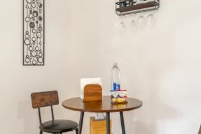 Cosy Guesthouse Central Located - Image 2
