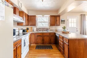 Family-Friendly 4BR w/ Game Room | Near Airport - Image 2