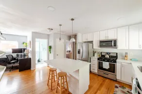 Spacious 2 bedroom / 2 bath - Image 4