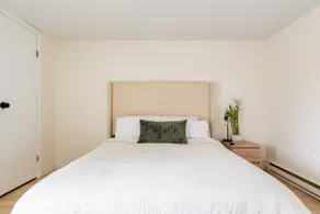 Cute, Cozy Apartment, Close to Mountains & UVM! - Image 5