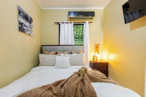 Pop | Beautiful Apt 5 min from H. Center 35%offA/C - Image 3