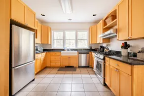 Spacious hideaway mins from town - Image 5