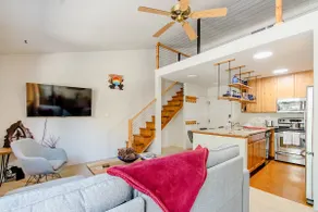 Cozy, Renovated, Clean, Quiet, hot tub, grill - Image 4