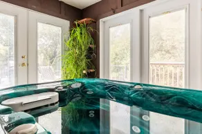 Creekside cabin in amazing location near Yosemite. - Image 4