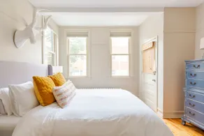 Cheerful Remodel Prime Location - Image 3