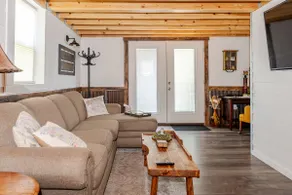 Rustic Rock Cottage - Image 2