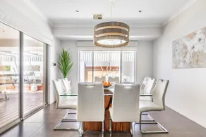 Magnificent Beach Retreat - Image 3