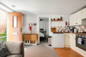 The Nook, Cosy 1BR in Blandford, Dorset - Image 2