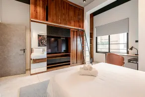 VAUX Park Street Lofts 3 Bedroom+2 Bath -1/4 units - Image 3