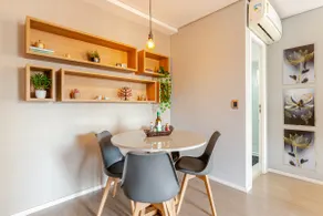 Modern studio in the center with pool and garage. - Image 2