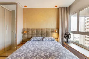 Modern studio in the center with pool and garage. - Image 4