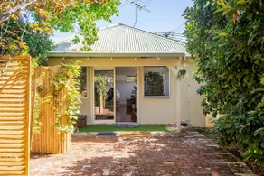 Coastal Bliss Studio - Image 4