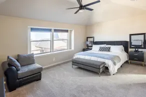 DFW Central: Serene & Spacious, Easy Hwy Access - Image 4