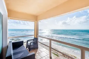 Tulum Beachfront - Balcony - Fast WiFi - Image 5