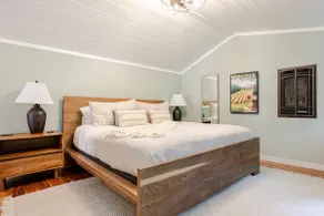 Creekside Cottage - Image 3