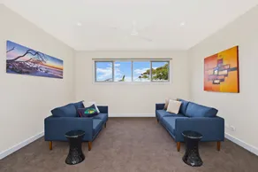 Kilala - executive style home - Image 5
